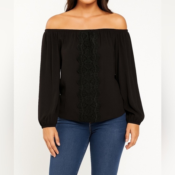 a'gaci Tops - A’gaci Black Off-Shoulder Blouse